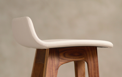 Zeitraum Morph stool, fully upholstered detail